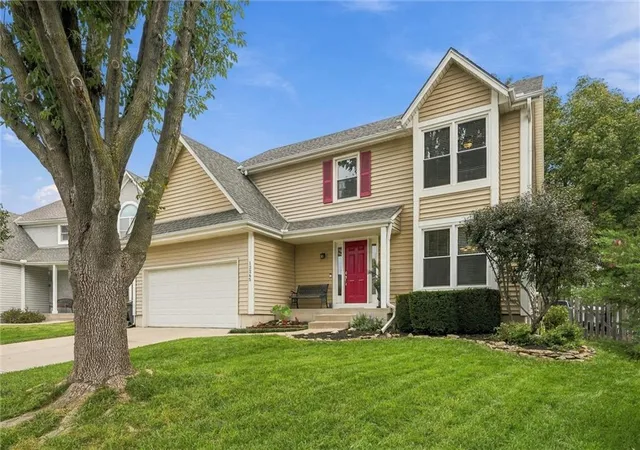 Photo 3 of Single family home for sale at 12265 S Mullen Rd, Olathe, KS 66062 | MLS# 2643742 | Listing updated on 2026-10-09