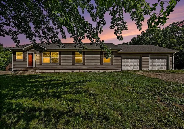 Photo 3 of Single family home for sale at 39232 Fitch Rd, Richmond, MO 64085 | MLS# 2643743 | Listing updated on 2026-10-05