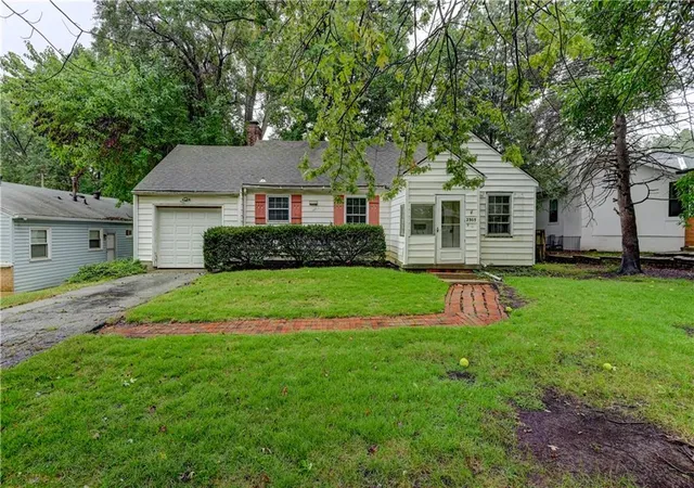 Photo 1 of Single family home for sale at 2305 W 73rd Street, Prairie Village, KS 66208 | MLS# 2643759 | Listing updated on 2026-09-29