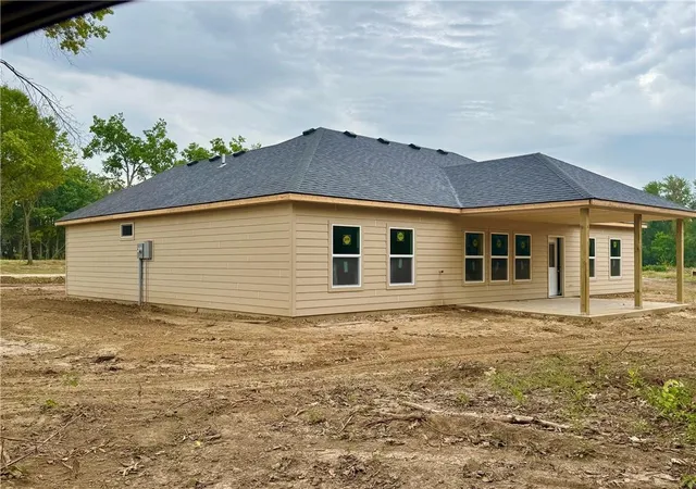 Photo 3 of Single family home for sale at 316 NE 21st Road, Warrensburg, MO 64093 | MLS# 2643768 | Listing updated on 2026-09-28