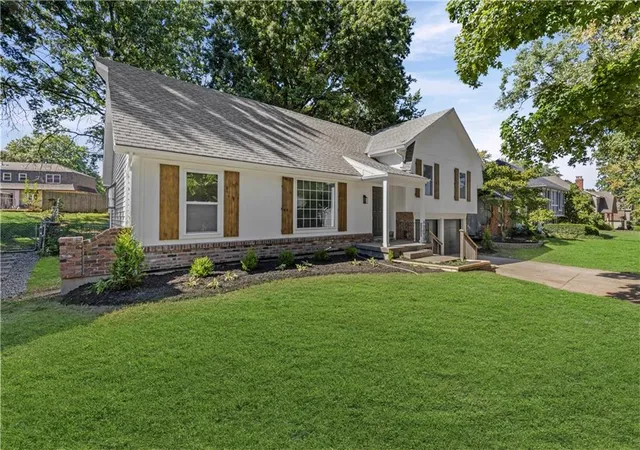 Photo 2 of Single family home for sale at 7740 Westgate Dr, Shawnee, KS 66216 | MLS# 2643772 | Listing updated on 2026-10-06