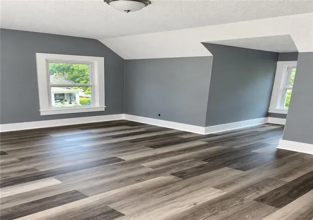 Photo 3 of House for sale at 514 Benton Ave, Excelsior Springs, MO 64024 | MLS# 2643776 | Listing updated on 2026-10-14