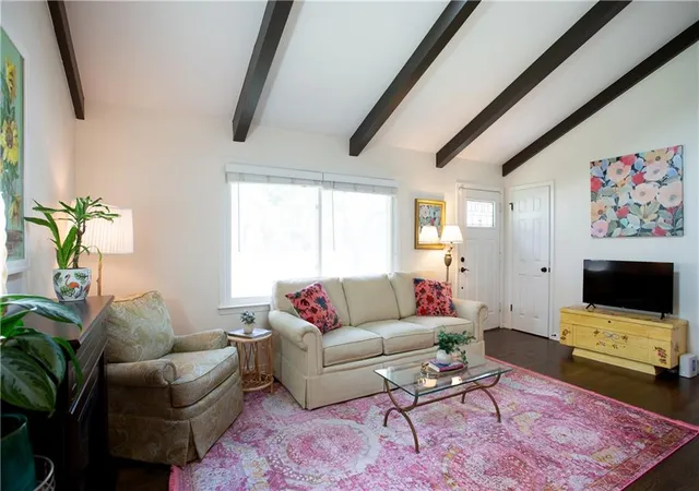Photo 4 of Single family home for sale at 8808 W 89th Street, Overland Park, KS 66212 | MLS# 2643795 | Listing updated on 2026-10-01