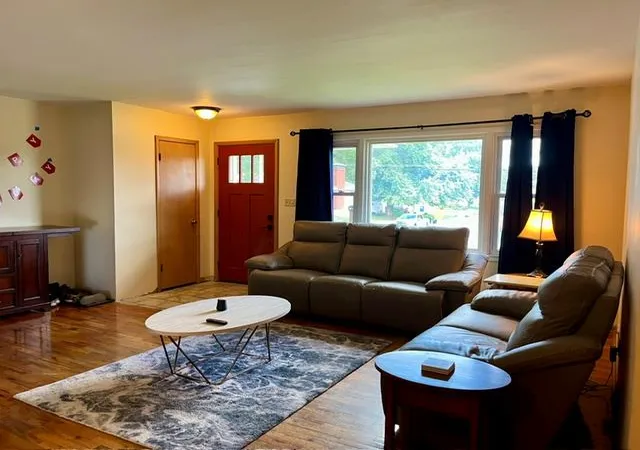 Photo 3 of Single family home for sale at 2002 S 28th Street, Saint Joseph, MO 64507 | MLS# 2643809 | Listing updated on 2026-10-02