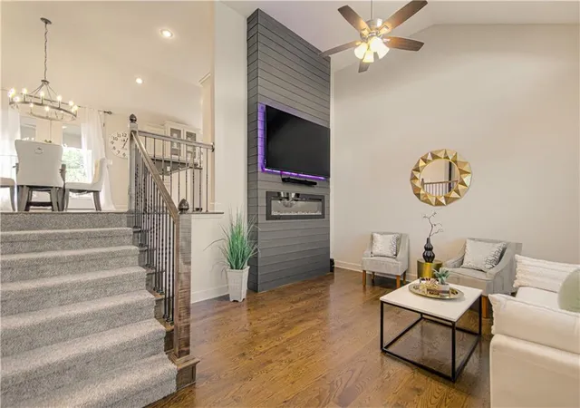 Photo 4 of Sale Pending at 21425 W 47th Terrace, Shawnee, KS 66218 | MLS# 2643819 | Listing updated on 2026-09-29