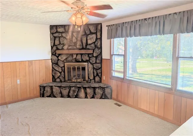 Photo 4 of Single family home for sale at 4010 320 Road, El Dorado Springs, MO 64744 | MLS# 2643826 | Listing updated on 2026-10-05