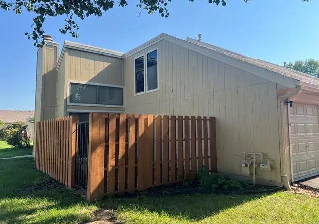 Photo 2 of Sale Pending at 808 E 121st Terrace, Kansas City, MO 64146 | MLS# 2643827 | Listing updated on 2026-10-05