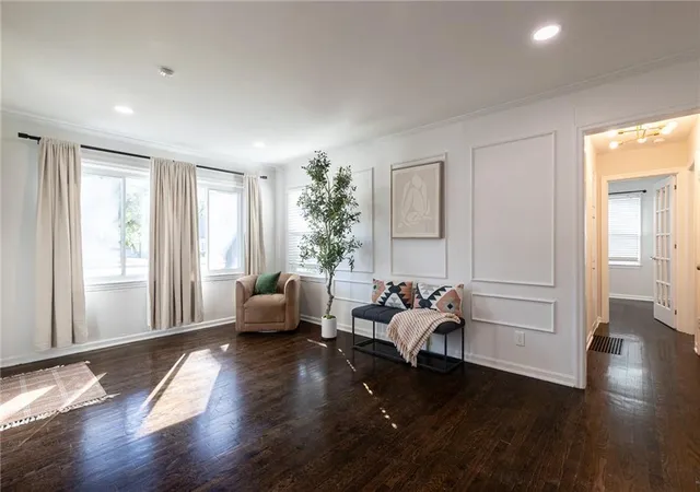 Photo 3 of Single family home for sale at 5510 Roe Blvd, Roeland Park, KS 66205 | MLS# 2643830 | Listing updated on 2026-10-06