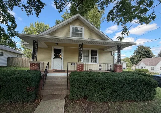 Photo 1 of Single family home for sale at 1813 Clifford St, Saint Joseph, MO 64505 | MLS# 2643831 | Listing updated on 2026-10-03