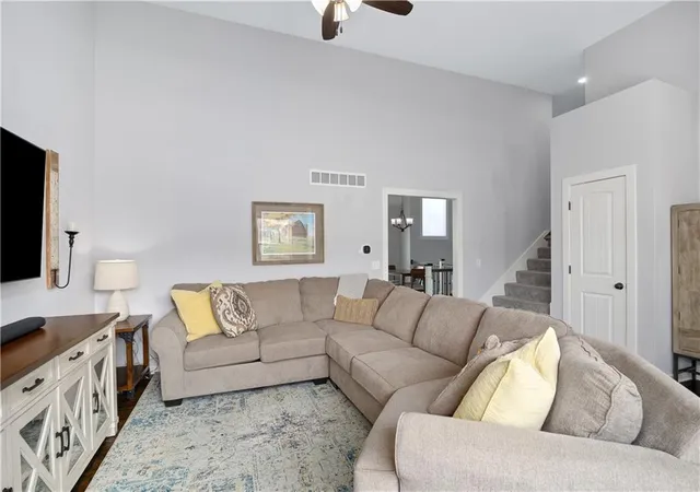 Photo 3 of Single family home for sale at 4204 Windward Dr, Saint Joseph, MO 64505 | MLS# 2643839 | Listing updated on 2026-10-06