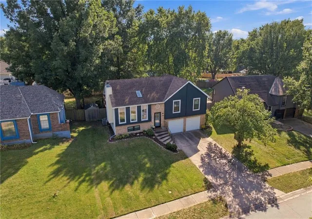 Photo 1 of Single family home for sale at 15731 W 146th Street, Olathe, KS 66062 | MLS# 2643844 | Listing updated on 2026-10-18
