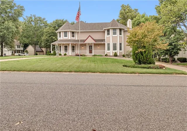 Photo 1 of Single family home for sale at 8523 Gillette St, Lenexa, KS 66215 | MLS# 2643861 | Listing updated on 2026-10-01