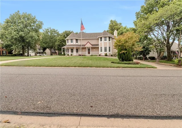 Photo 2 of Single family home for sale at 8523 Gillette St, Lenexa, KS 66215 | MLS# 2643861 | Listing updated on 2026-10-01