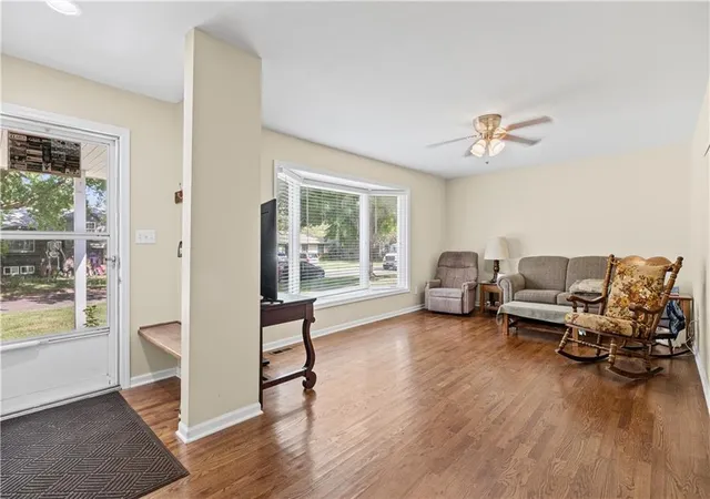 Photo 3 of Single family home for sale at 305 Canterbury Ln, Belton, MO 64012 | MLS# 2643866 | Listing updated on 2026-10-03
