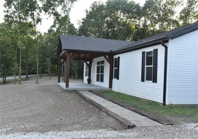 Photo 3 of Single family home for sale at 18559 State Route W Est, Rutledge, MO 63563 | MLS# 2643869 | Listing updated on 2026-09-29