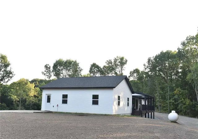 Photo 4 of Single family home for sale at 18559 State Route W Est, Rutledge, MO 63563 | MLS# 2643869 | Listing updated on 2026-09-29