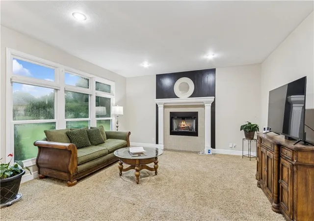 Photo 3 of Sale Pending at 15498 Cedar Ln, Basehor, KS 66007 | MLS# 2643870 | Listing updated on 2026-09-27