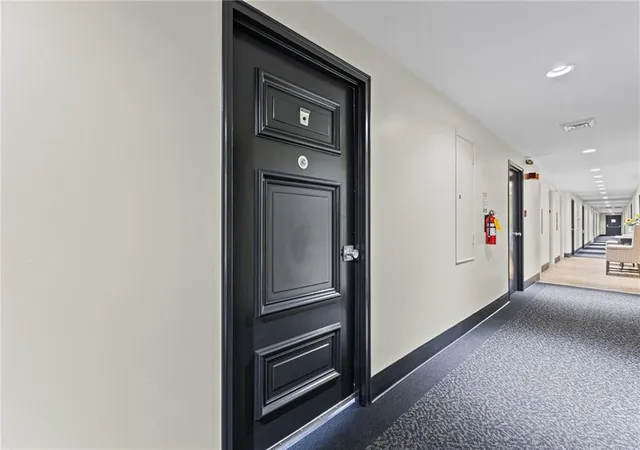 Photo 4 of Condo for sale at 4550 Warwick Blvd #207, Kansas City, MO 64111 | MLS# 2643871 | Listing updated on 2026-10-23