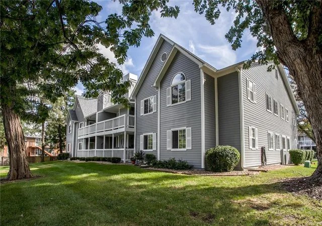 Photo 1 of Condo for sale at 4003 S Chrysler Ave #6, Independence, MO 64055 | MLS# 2643910 | Listing updated on 2026-10-02