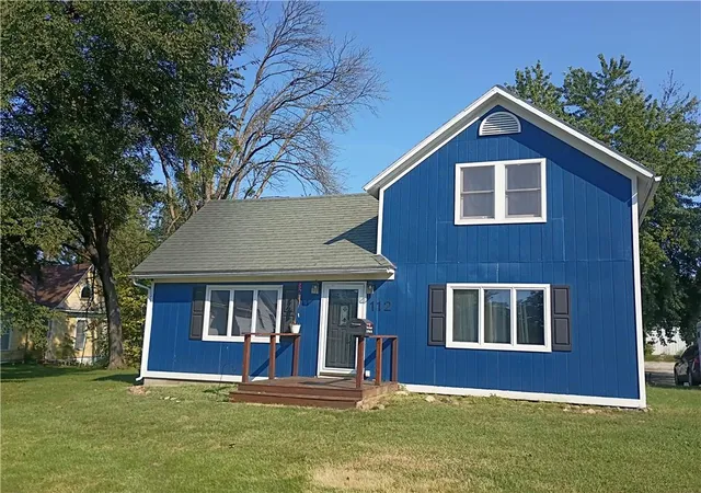 Photo 1 of Single family home for sale at 112 W 5th Street, Stanberry, MO 64489 | MLS# 2643917 | Listing updated on 2026-10-08