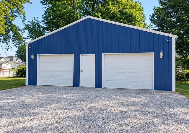 Photo 3 of Single family home for sale at 112 W 5th Street, Stanberry, MO 64489 | MLS# 2643917 | Listing updated on 2026-10-08