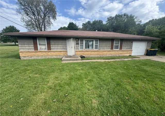 Photo 1 of Single family home for sale at 8200 E 107th Street, Kansas City, MO 64134 | MLS# 2643921 | Listing updated on 2026-10-06