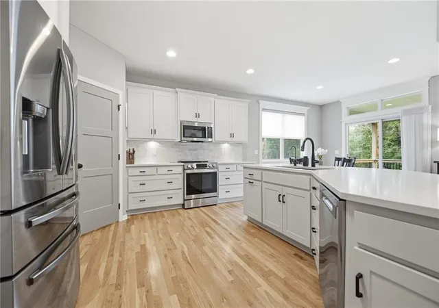 Photo 2 of Single family home for sale at 16695 Nw 124th Street, Platte City, MO 64079 | MLS# 2643930 | Listing updated on 2026-10-07