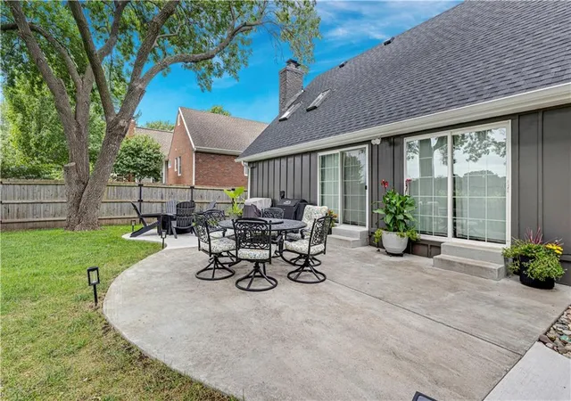 Photo 2 of Single family home for sale at 11113 W 99th Place, Overland Park, KS 66214 | MLS# 2643933 | Listing updated on 2026-10-09