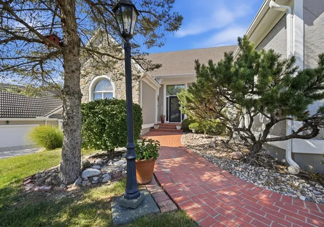 Photo 3 of Single family home for sale at 11118 W 121 Street, Overland Park, KS 66213 | MLS# 2643939 | Listing updated on 2026-10-21