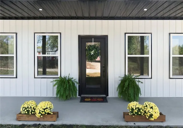 Single family home for sale at 1845 Lafayette Dr, Odessa, MO 64076 | MLS# 2643943