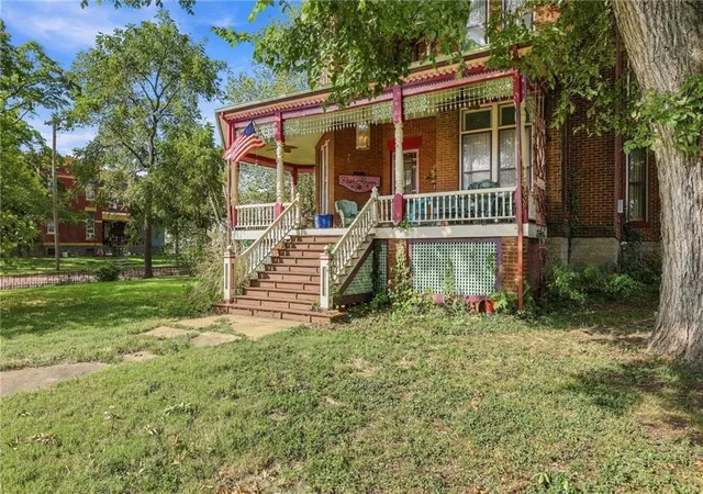 Photo 2 of Single family home for sale at 924 S National Ave, Fort Scott, KS 66701 | MLS# 2643956 | Listing updated on 2026-09-30