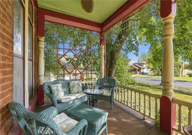 Photo 3 of Single family home for sale at 924 S National Ave, Fort Scott, KS 66701 | MLS# 2643956 | Listing updated on 2026-09-30