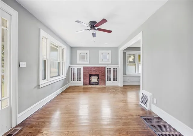 Photo 3 of Single family home for sale at 2538 Quincy St, Kansas City, MO 64127 | MLS# 2643957 | Listing updated on 2026-09-25
