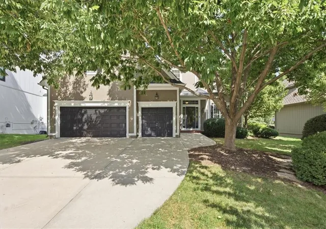 Photo 1 of Sale Pending at 7310 W 145th Terrace, Overland Park, KS 66223 | MLS# 2643960 | Listing updated on 2026-09-29