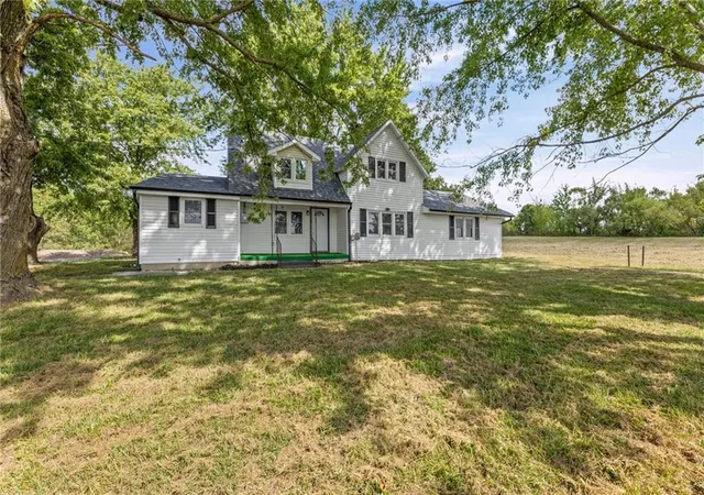 Photo 1 of Single family home for sale at 10240 Nw State Route 18 Hwy, Amsterdam, MO 64723 | MLS# 2643961 | Listing updated on 2026-09-25