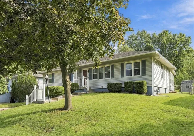 Photo 3 of Single family home for sale at 9053 East 83rd St, Raytown, MO 64138 | MLS# 2643964 | Listing updated on 2026-10-03
