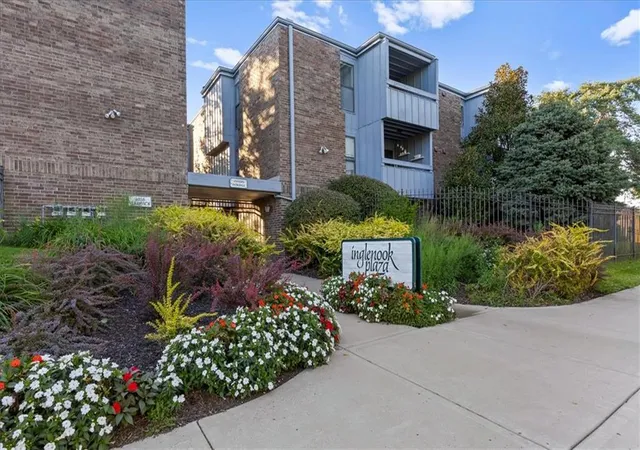 Photo 1 of Condo for sale at 4057 Walnut St #6, Kansas City, MO 64111 | MLS# 2643971 | Listing updated on 2026-10-09