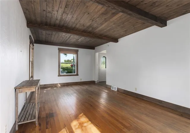 Photo 4 of Single family home for sale at 9845 Evening Star Rd, Eudora, KS 66025 | MLS# 2643974 | Listing updated on 2026-10-07