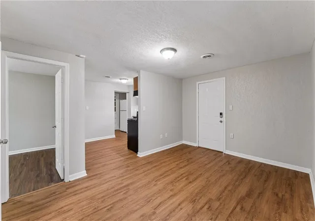 Photo 4 of Single family home for sale at 5304 Maywood Ave, Raytown, MO 64133 | MLS# 2643975 | Listing updated on 2026-10-09
