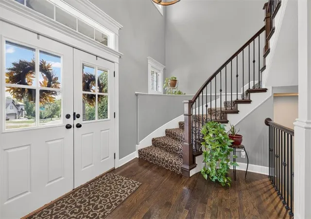 Photo 3 of Single family home for sale at 21706 W 82nd Terrace, Lenexa, KS 66220 | MLS# 2643984 | Listing updated on 2026-10-08
