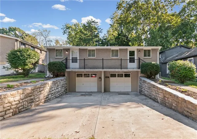 Photo 1 of Multi family home for sale at 2429 Harvard Ave, Independence, MO 64052 | MLS# 2644003 | Listing updated on 2026-10-08