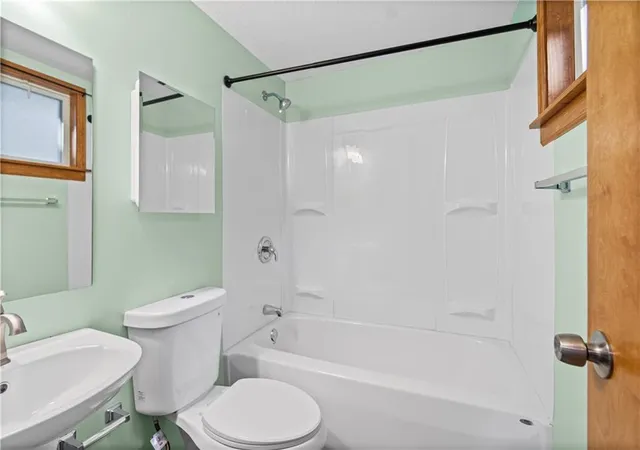 Photo 3 of House for sale at 2429 Harvard Ave, Independence, MO 64052 | MLS# 2644003 | Listing updated on 2026-10-08