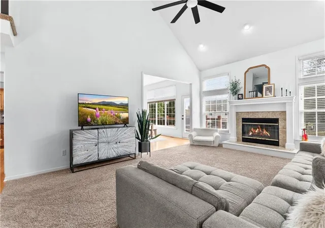Photo 3 of Single family home for sale at 317 SW Bridlewood Ct, Lees Summit, MO 64081 | MLS# 2644020 | Listing updated on 2026-10-07