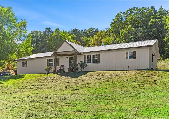 Photo 1 of Single family home for sale at 1125 Cr 2050, Caney, KS 67347 | MLS# 2644029 | Listing updated on 2026-09-25