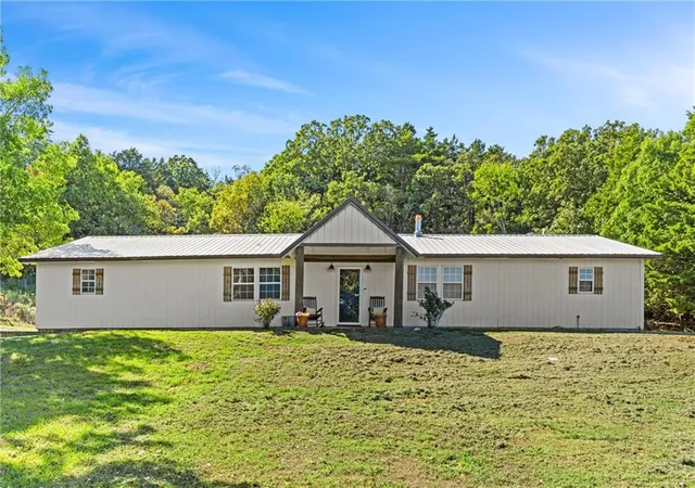 Photo 2 of Single family home for sale at 1125 Cr 2050, Caney, KS 67347 | MLS# 2644029 | Listing updated on 2026-09-25