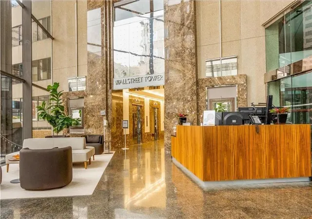 Photo 2 of Condo for sale at 1101 Walnut St #602, Kansas City, MO 64106 | MLS# 2644035 | Listing updated on 2026-09-25