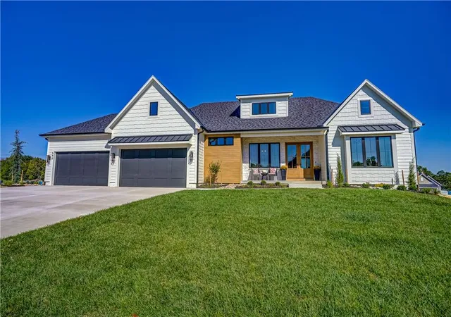 Photo 1 of Single family home for sale at 590 S Shore Dr, Pleasant Hill, MO 64080 | MLS# 2644045 | Listing updated on 2026-09-26