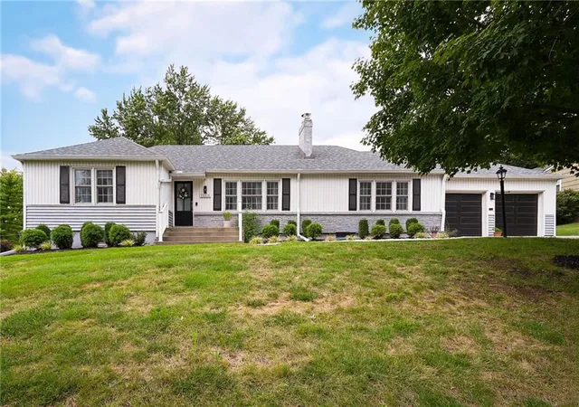 Photo 1 of Single family home for sale at Holly St, Kansas City, MO 64114 | MLS# 2644047 | Listing updated on 2026-09-29