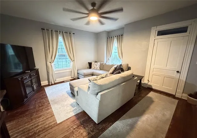 Photo 3 of Single family home for sale at 2426 Lafayette St, Saint Joseph, MO 64507 | MLS# 2644060 | Listing updated on 2026-09-29