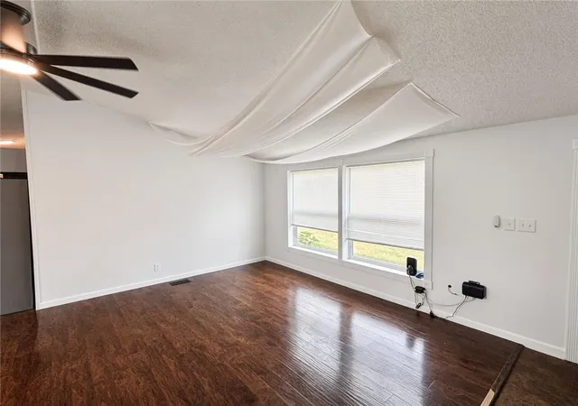 Photo 3 of Single family home for sale at 352 SE 75th Road, Warrensburg, MO 64093 | MLS# 2644062 | Listing updated on 2026-09-30